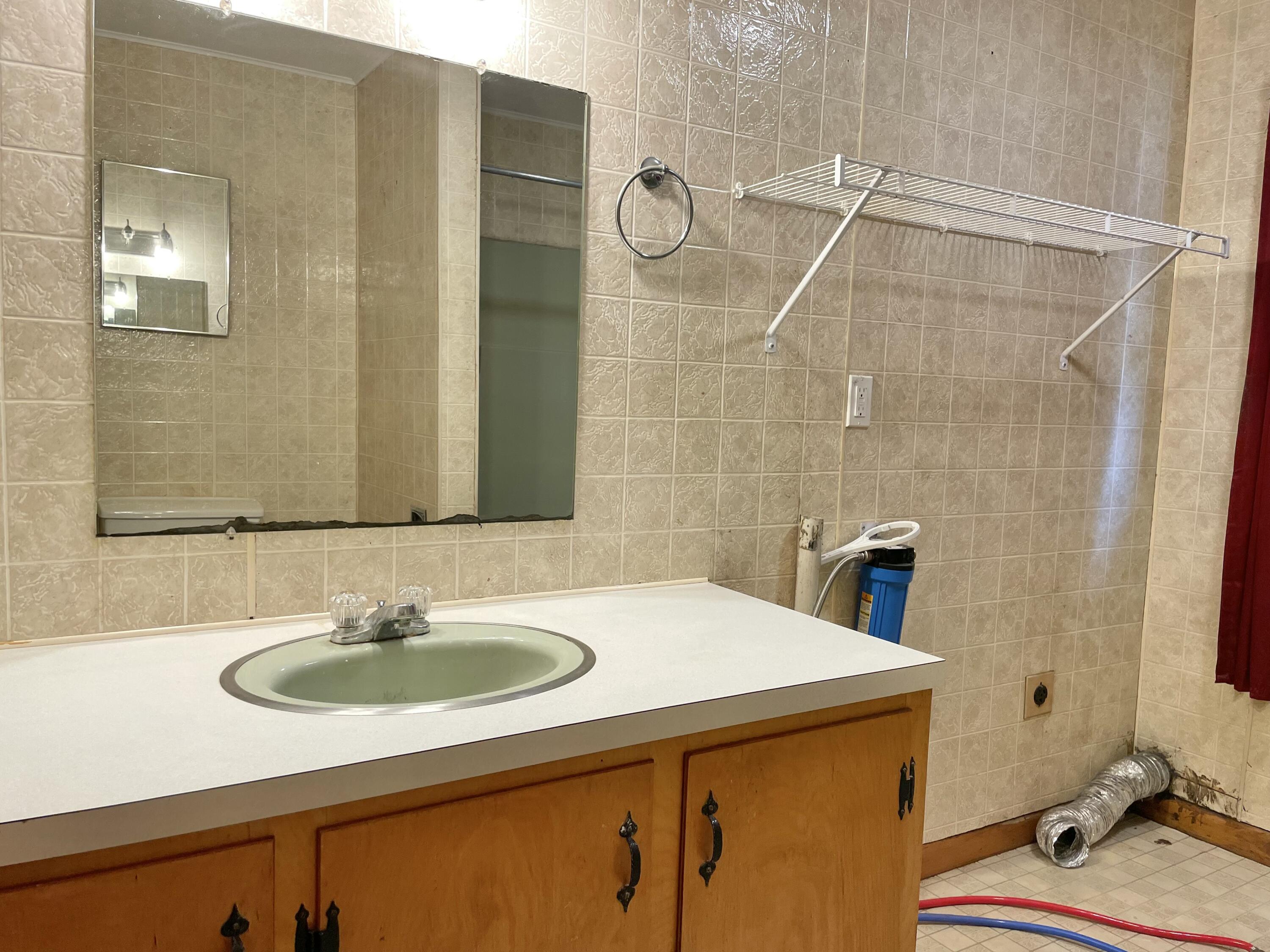 1228 Eastern Avenue Chelsea ME 04330