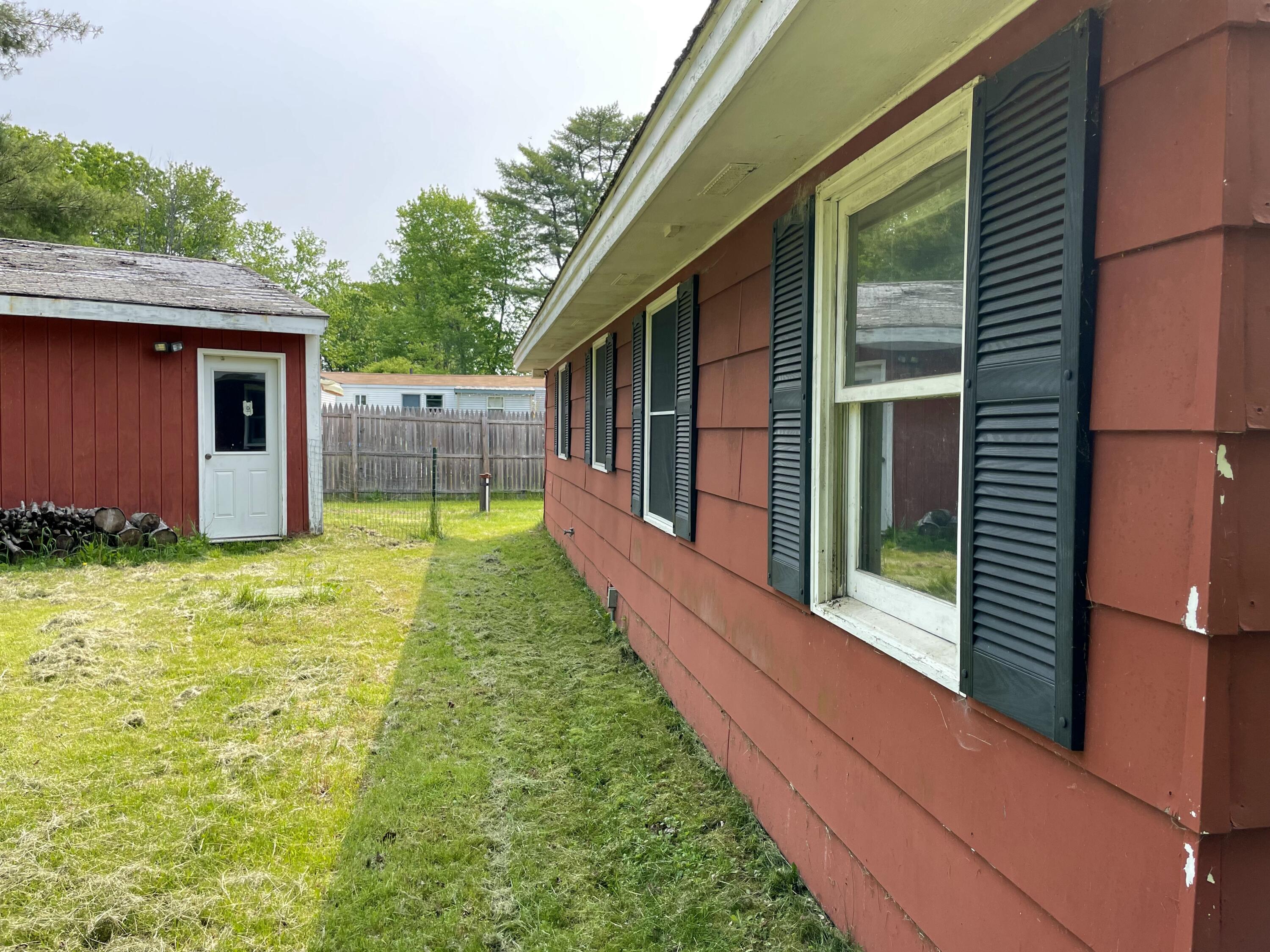 1228 Eastern Avenue Chelsea ME 04330