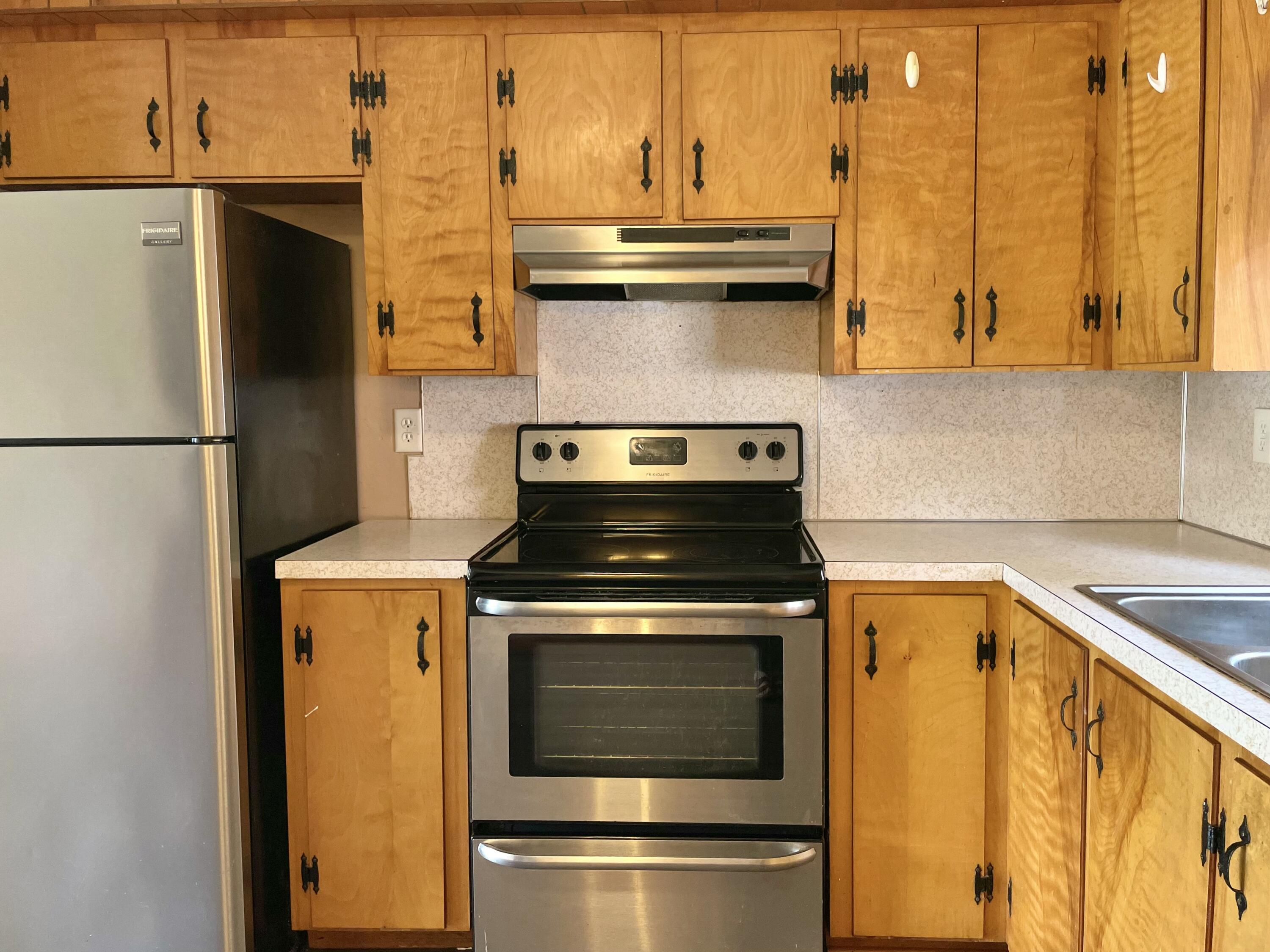 1228 Eastern Avenue Chelsea ME 04330