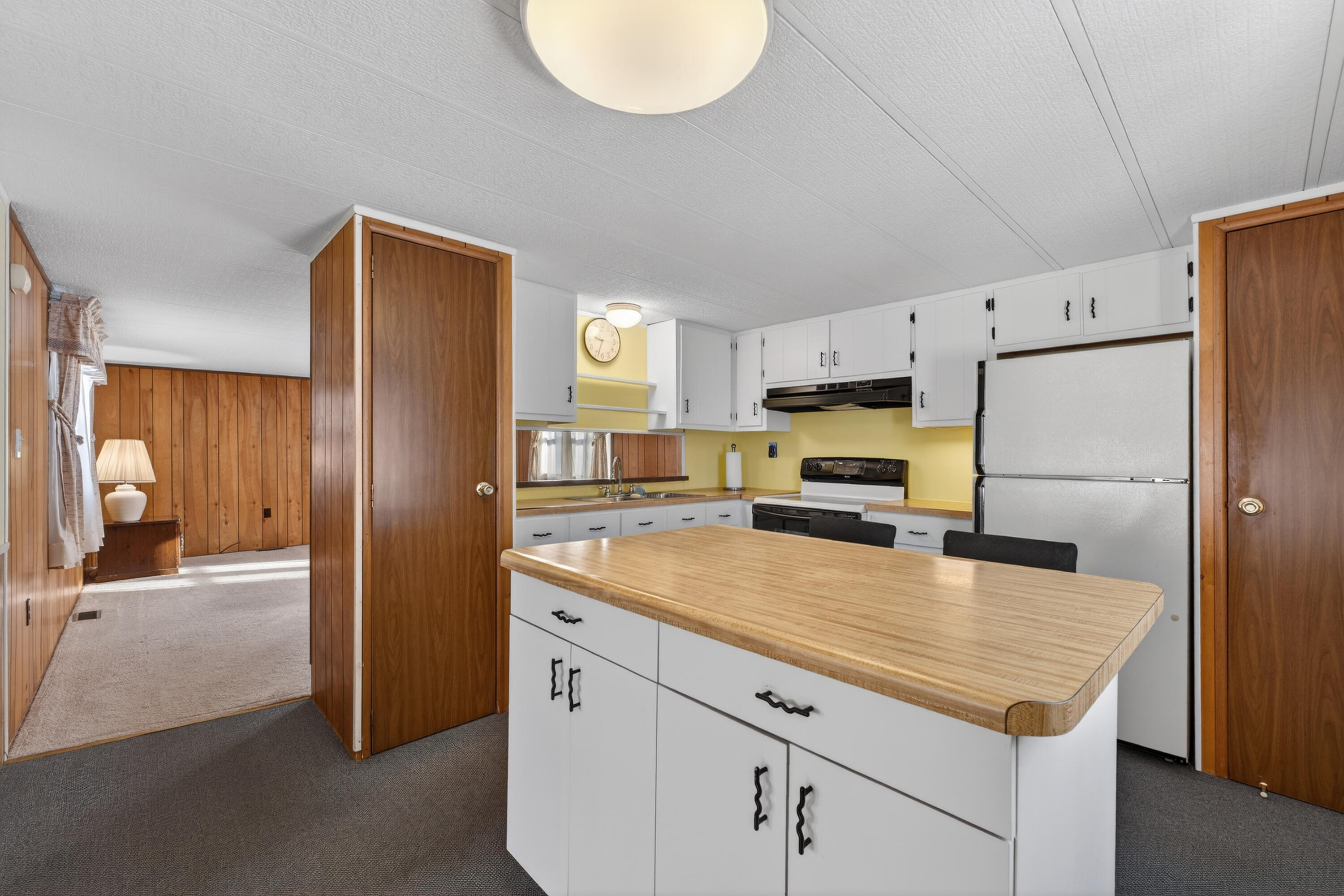 59 Sandalwood Circle Kittery ME 03904