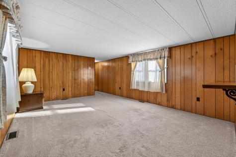 59 Sandalwood Circle Kittery ME 03904