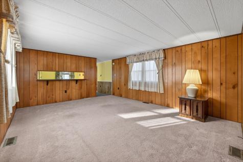 59 Sandalwood Circle Kittery ME 03904