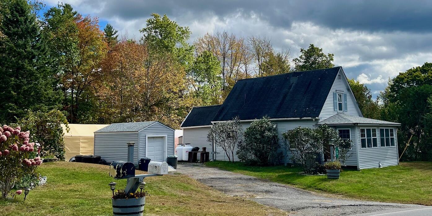 49 Liberty Road Washington ME 04574