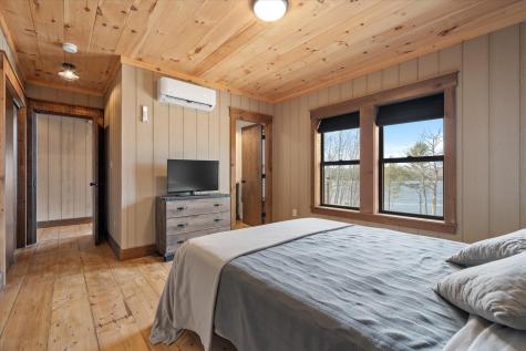 17 Hopkins Lane Verona Island ME 04416