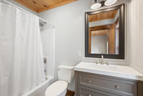17 Hopkins Lane Verona Island ME 04416