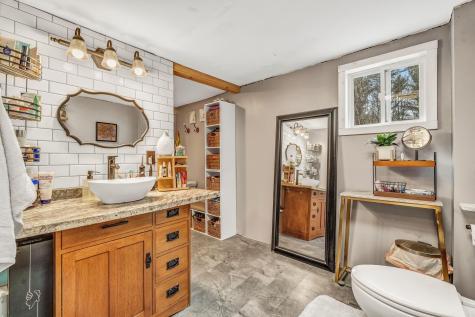 329 Bean Road Mount Vernon ME 04352