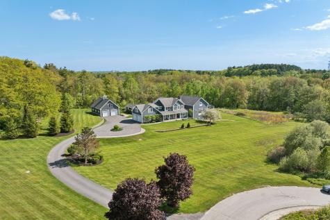 10 Jameson Drive Falmouth ME 04105