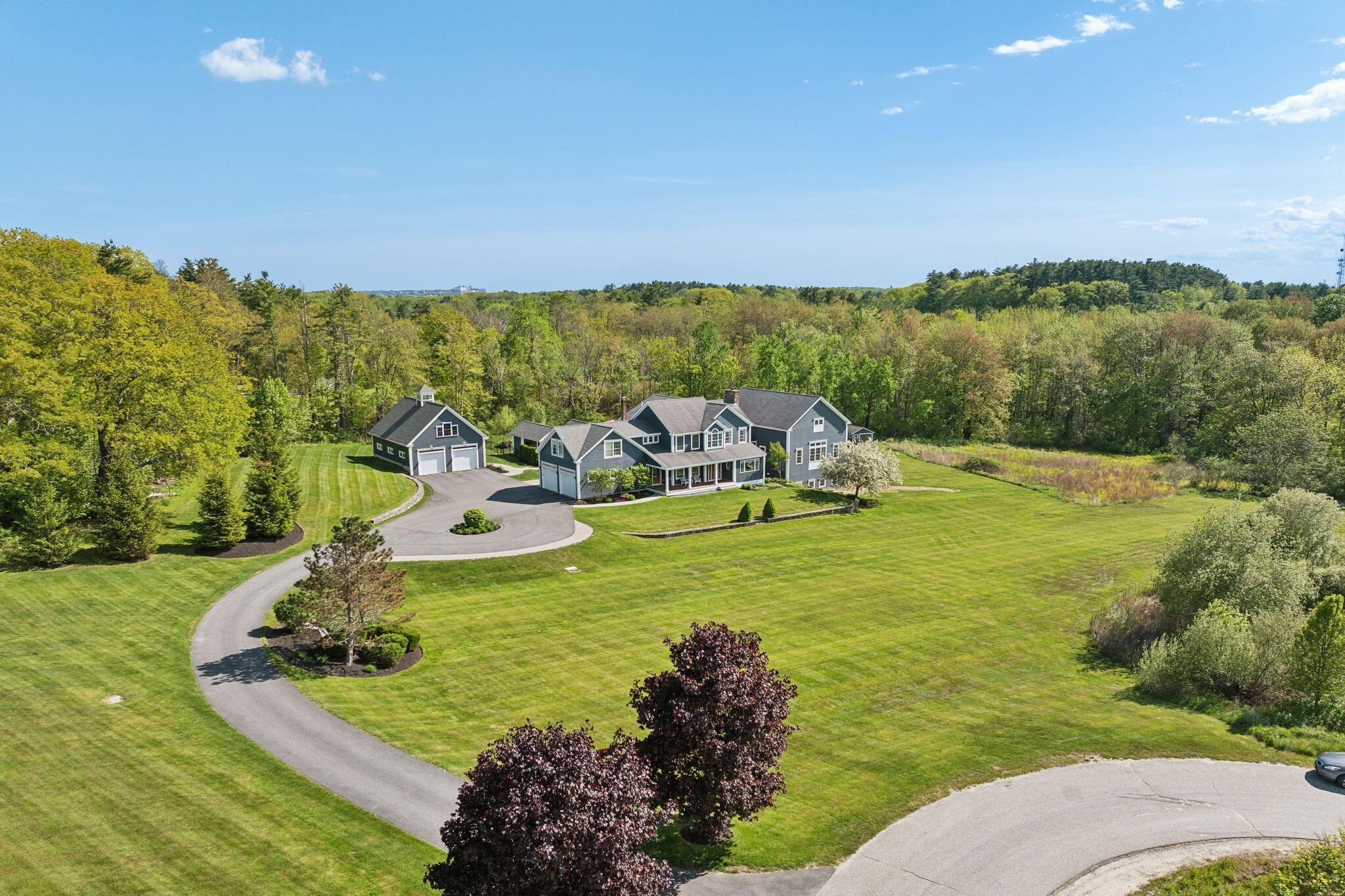 10 Jameson Drive Falmouth ME 04105