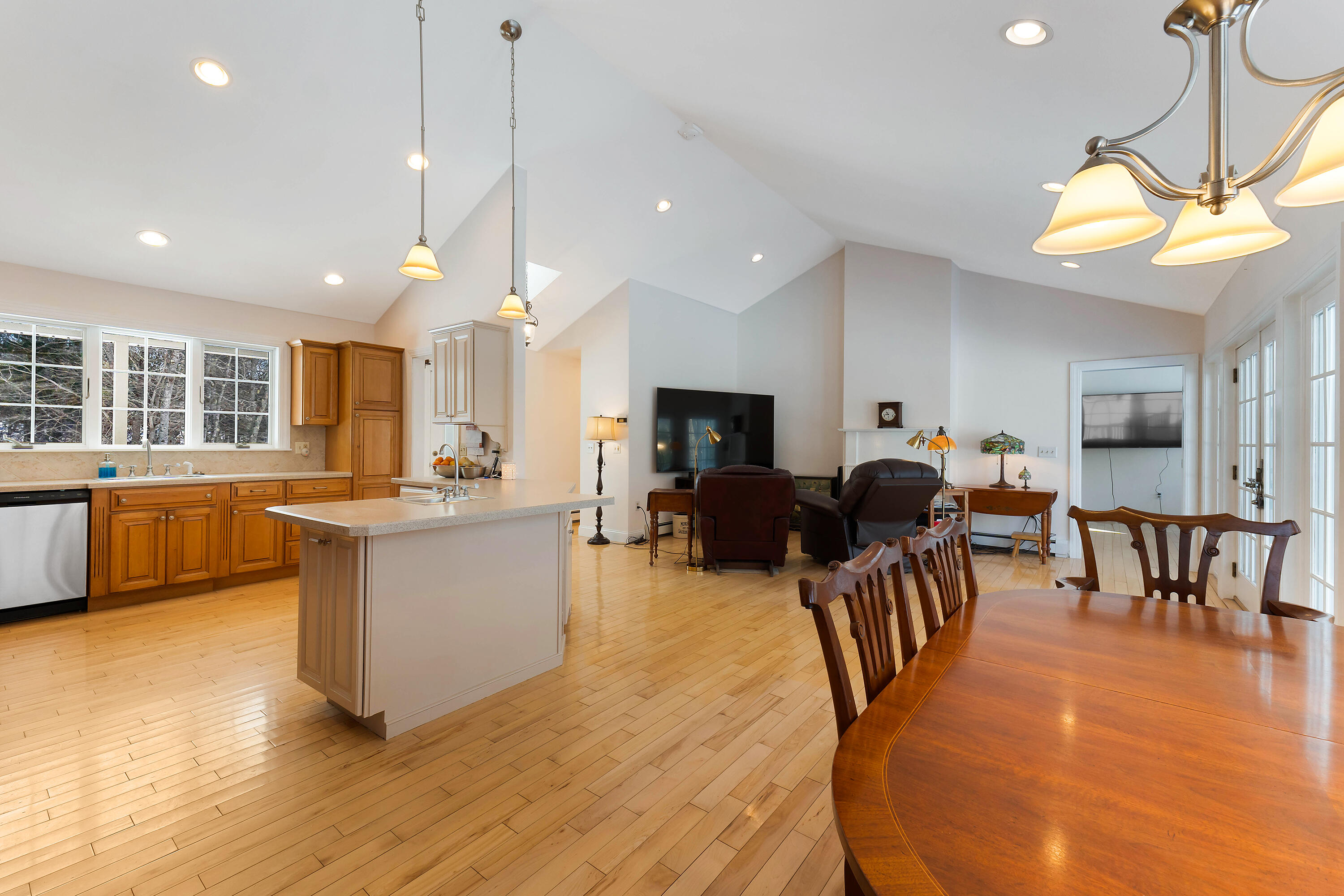 23 Sunny Acres Lane Boothbay ME 04537