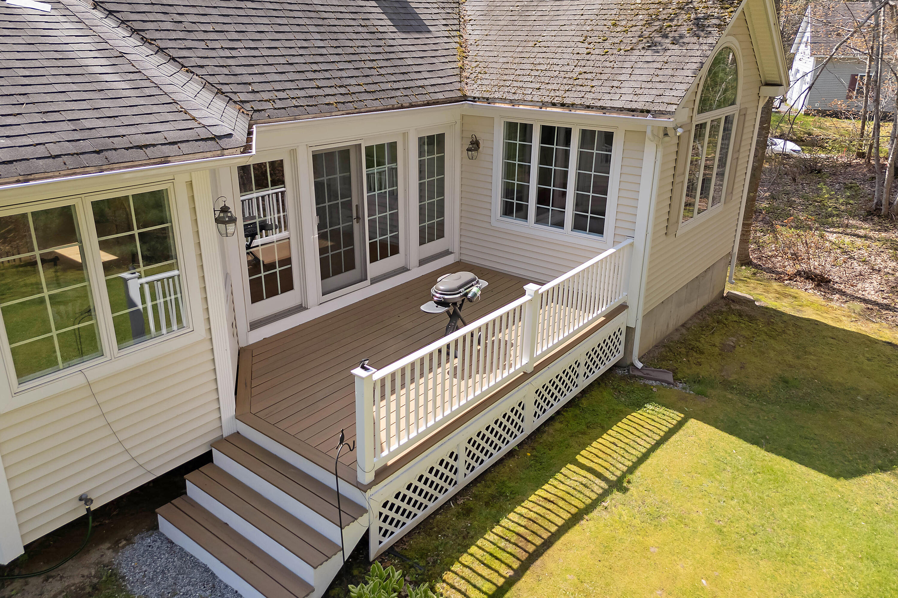 23 Sunny Acres Lane Boothbay ME 04537