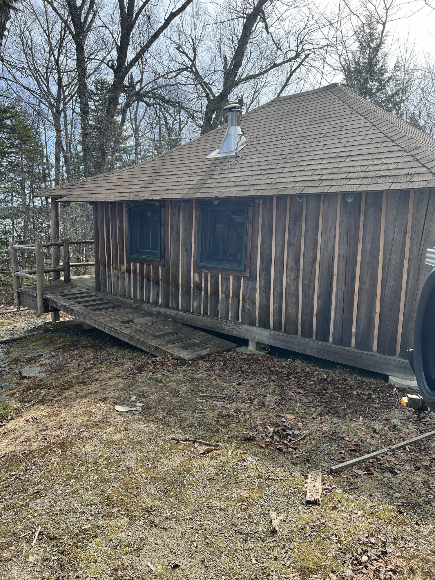 45 Dickson Road Carrying Place Town Twp ME 04961