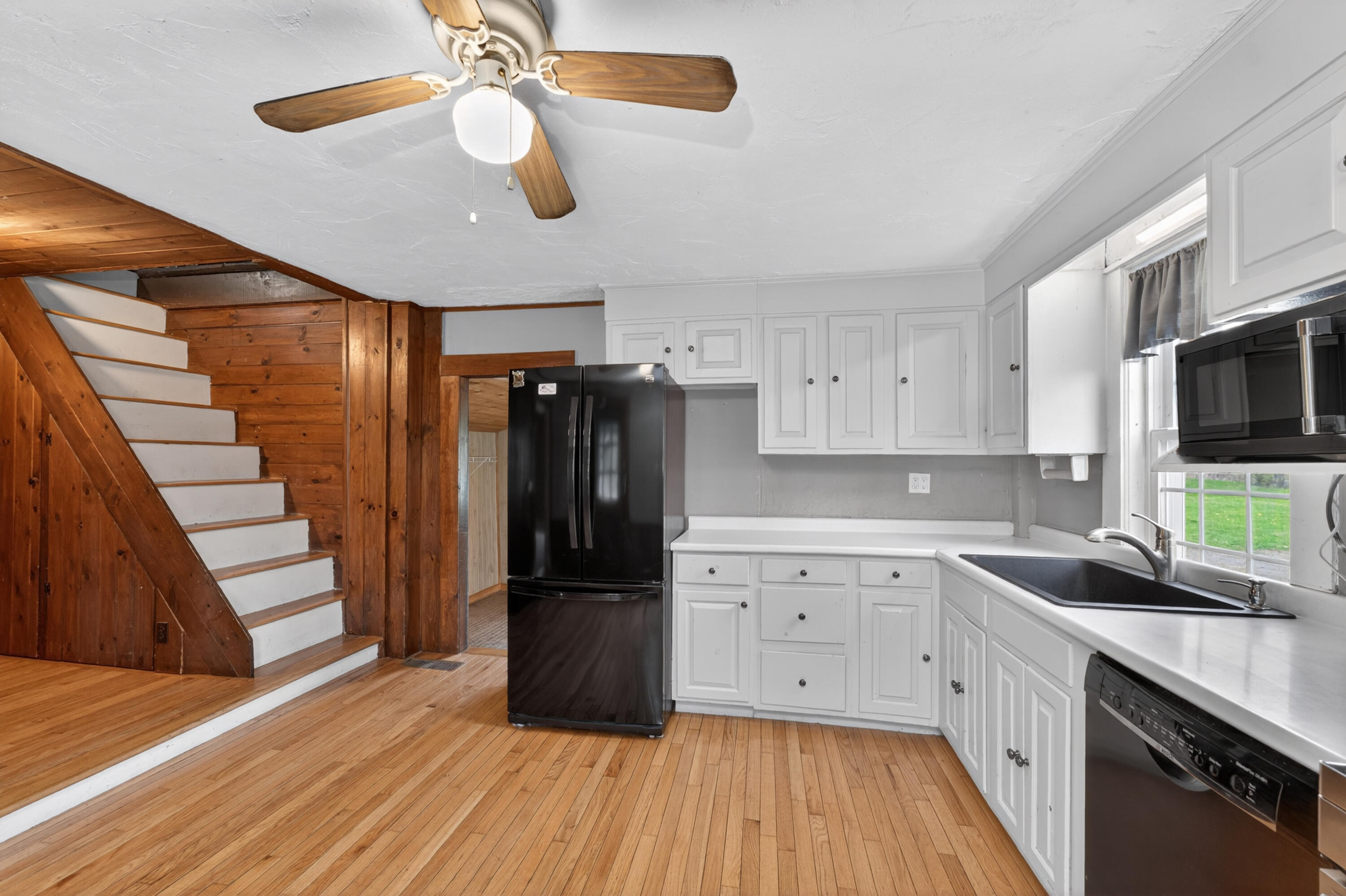 387 Cider Hill Road York ME 03909
