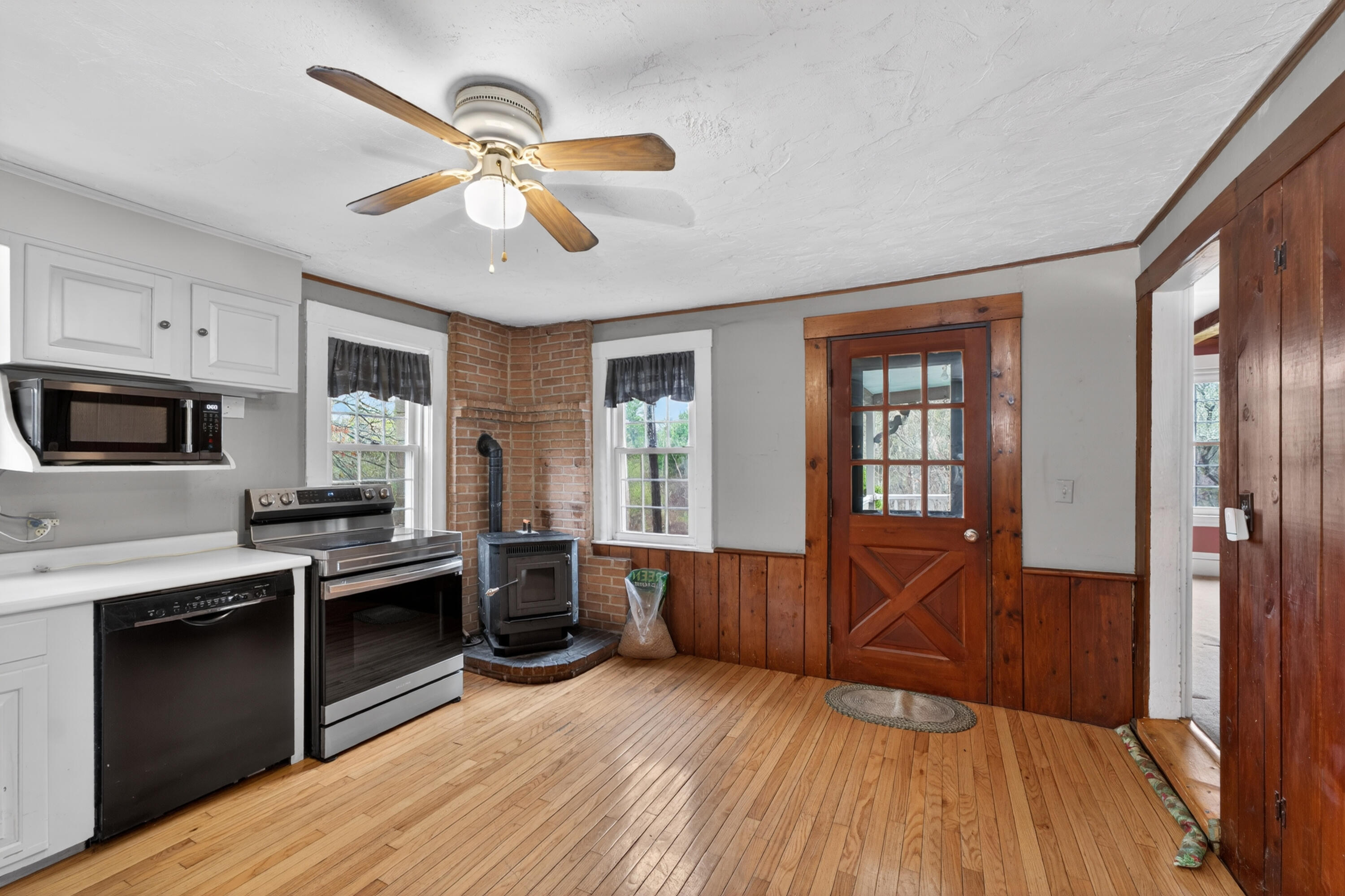 387 Cider Hill Road York ME 03909