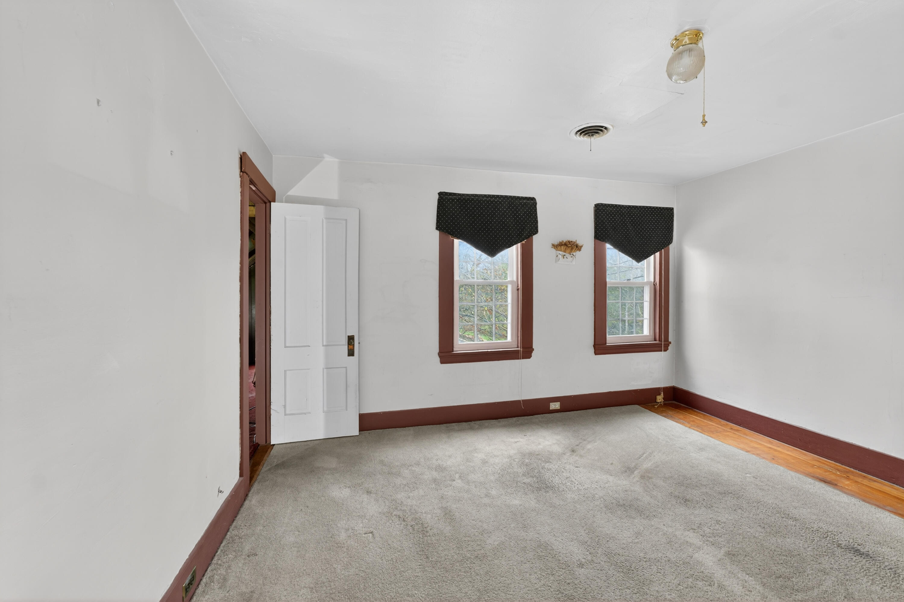 387 Cider Hill Road York ME 03909