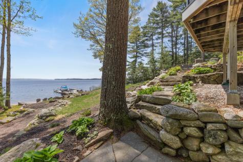 18 Sheehans Island Road Raymond ME 04071