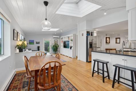 106 Chenery Street Portland ME 04103