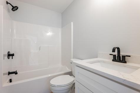 240 Leisure Lane Limerick ME 04048