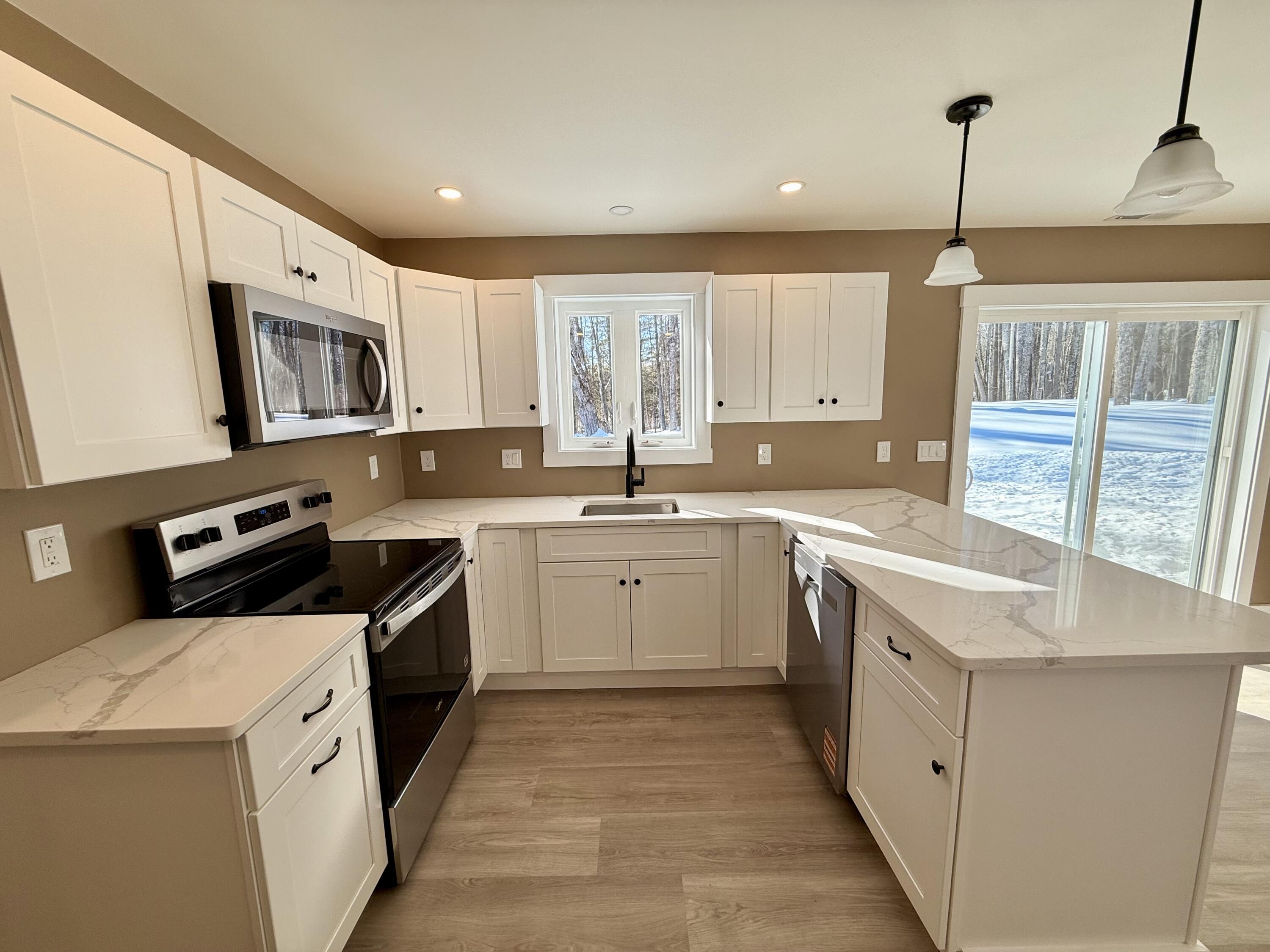 5 Oldham Road Saint Albans ME 04971