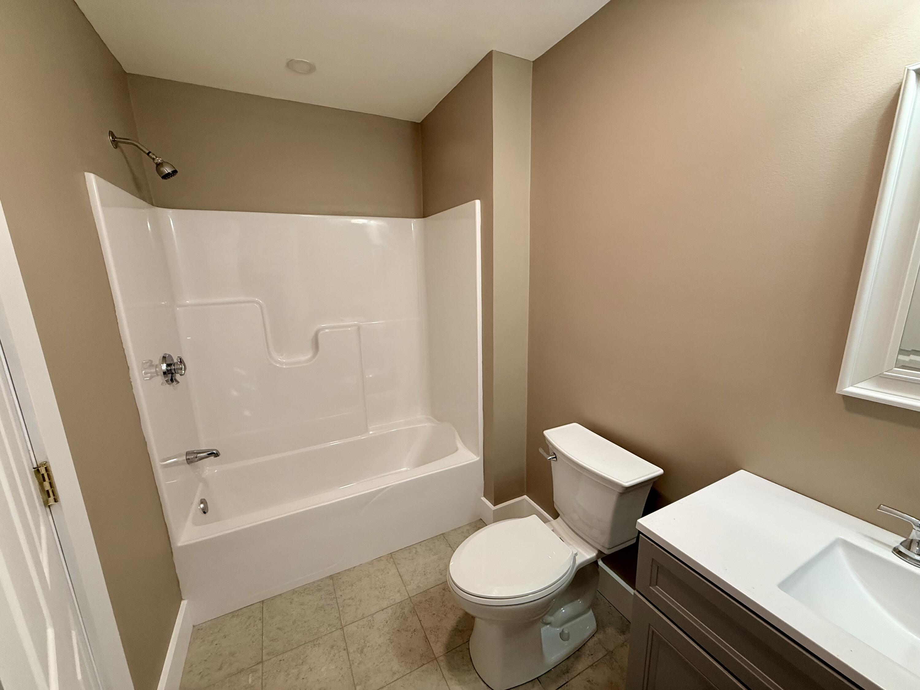 5 Oldham Road Saint Albans ME 04971