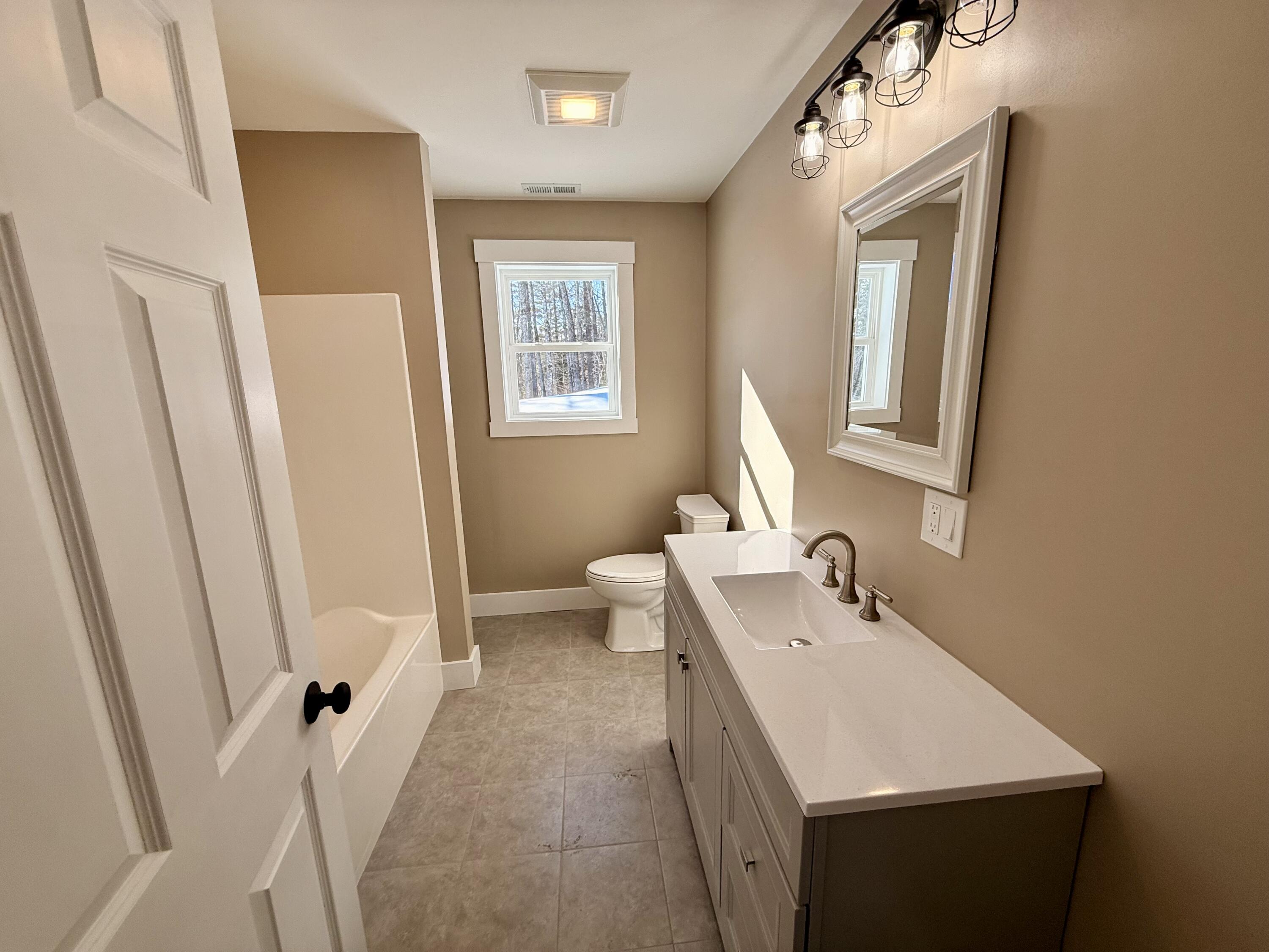 5 Oldham Road Saint Albans ME 04971