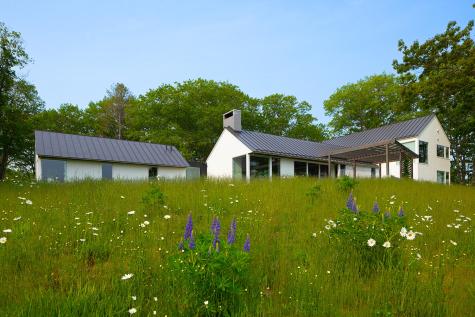 4 Ice House Point York ME 03909