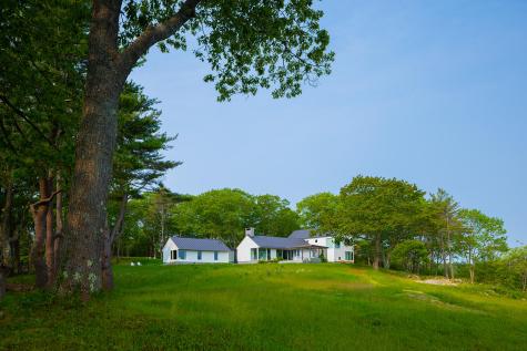 4 Ice House Point York ME 03909