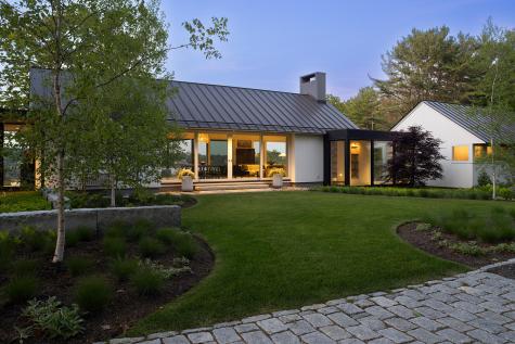 4 Ice House Point York ME 03909