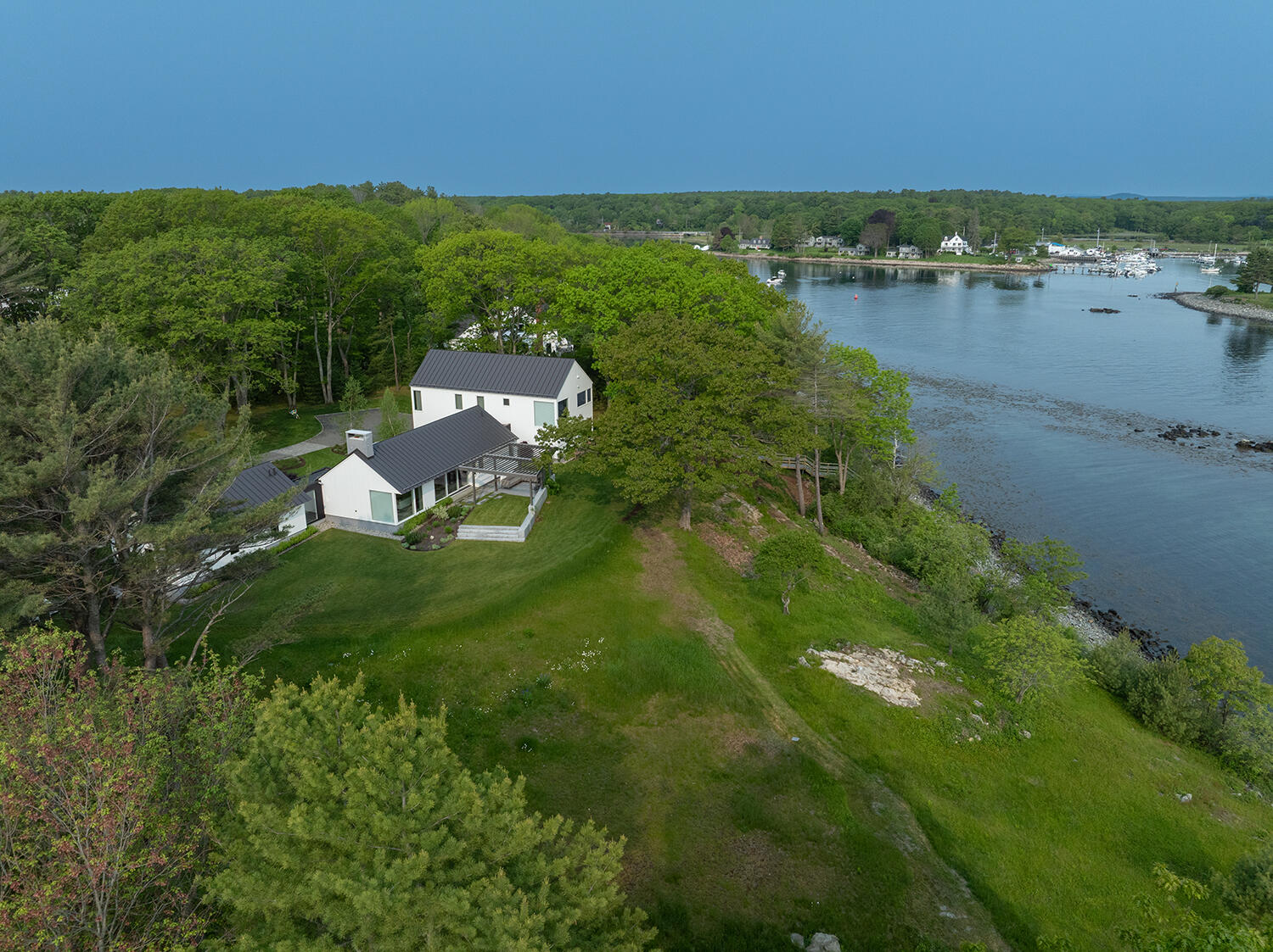 4 Ice House Point York ME 03909