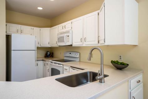 105 Hillside Street Yarmouth ME 04096