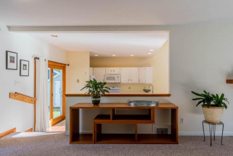 105 Hillside Street Yarmouth ME 04096
