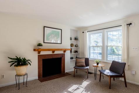 105 Hillside Street Yarmouth ME 04096