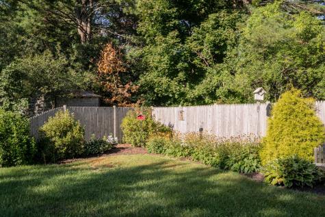 105 Hillside Street Yarmouth ME 04096