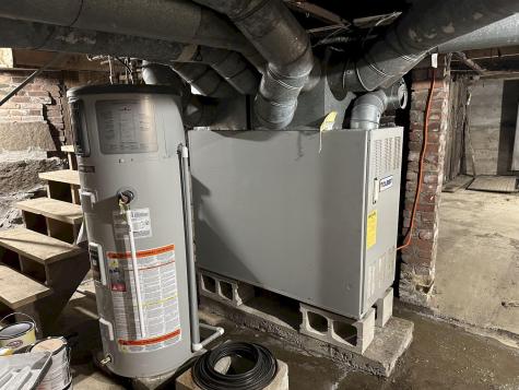 132 Lake Avenue Farmington ME 04938