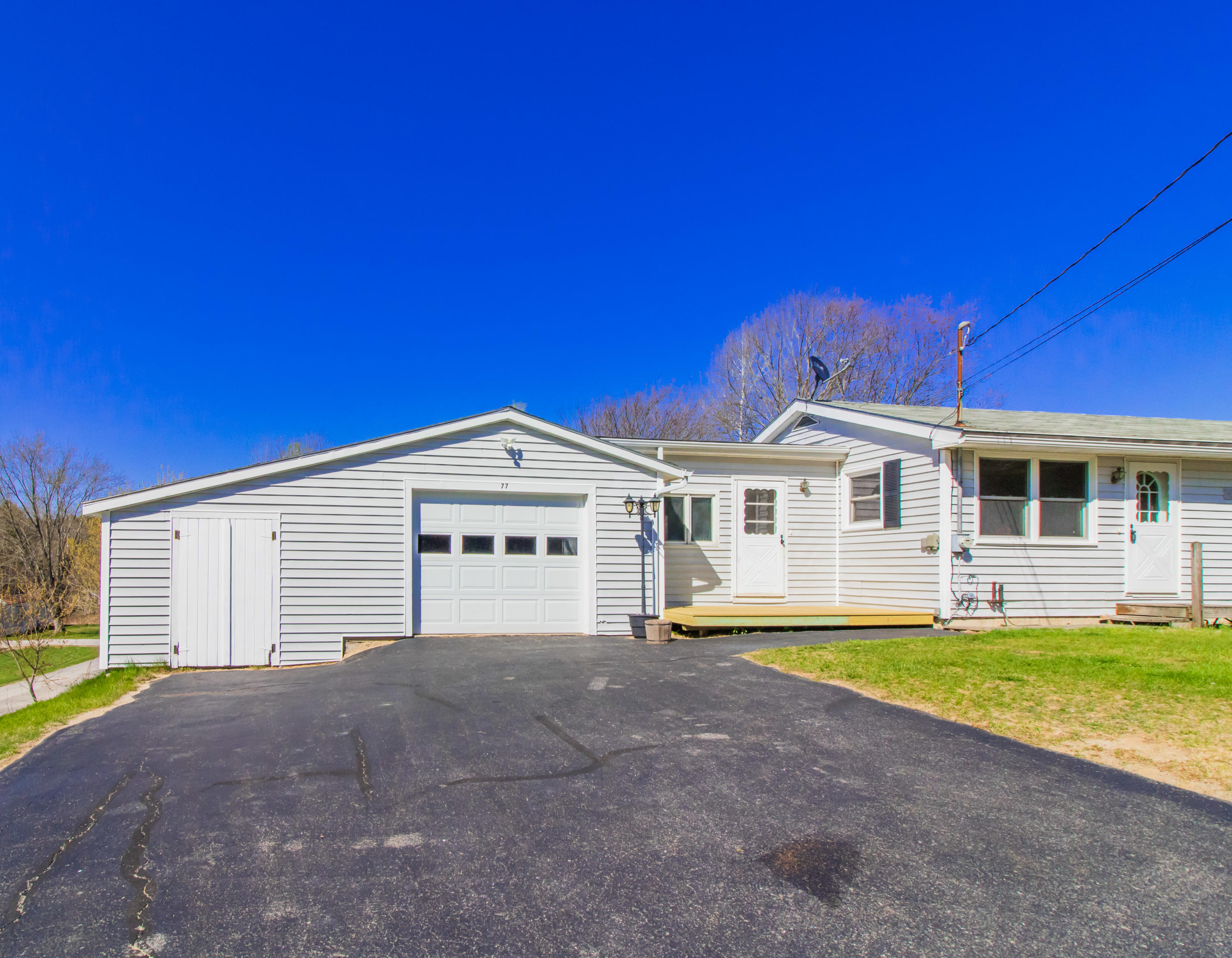 77 Hardscrabble Road Poland ME 04274