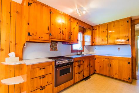 77 Hardscrabble Road Poland ME 04274