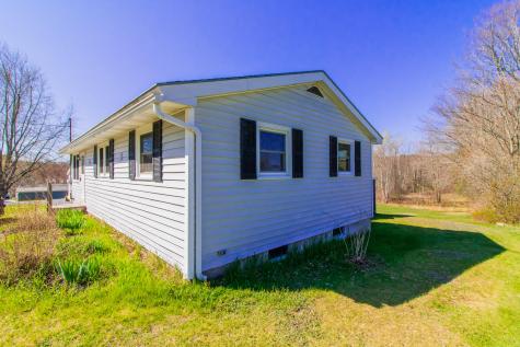 77 Hardscrabble Road Poland ME 04274