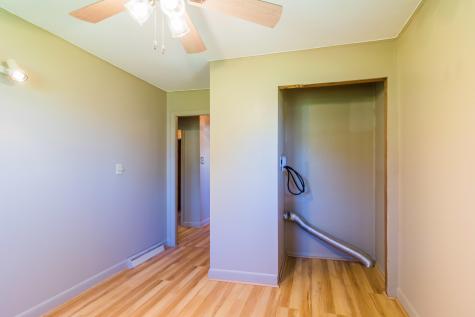 77 Hardscrabble Road Poland ME 04274
