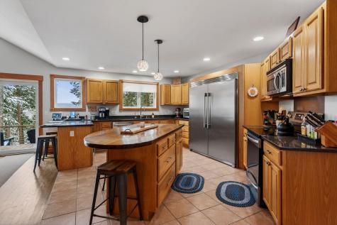 77 Holmes Road Winthrop ME 04364