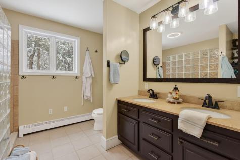 77 Holmes Road Winthrop ME 04364