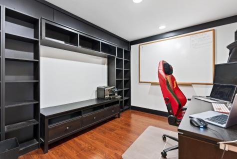 77 Holmes Road Winthrop ME 04364