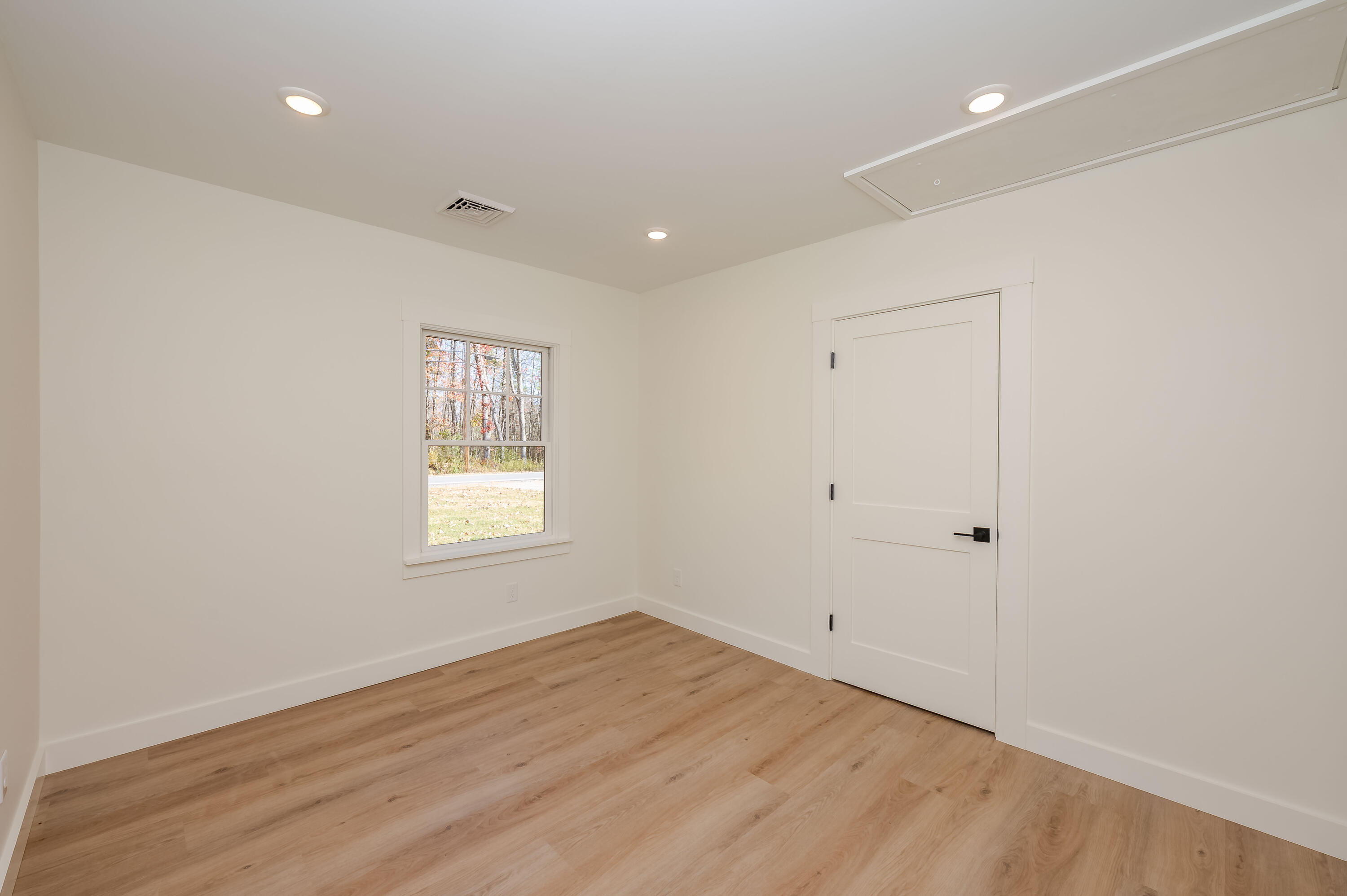 93 Lebanon Road North Berwick ME 03906