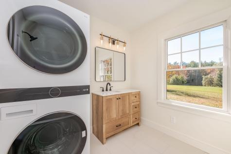 93 Lebanon Road North Berwick ME 03906