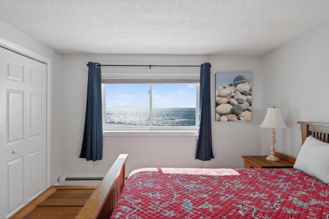 10 Sunny Bank Road Cape Elizabeth ME 04107