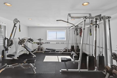 10 Sunny Bank Road Cape Elizabeth ME 04107