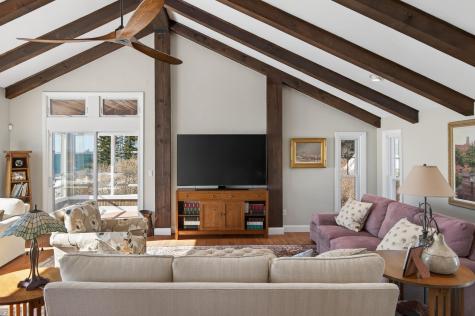 10 Sunny Bank Road Cape Elizabeth ME 04107