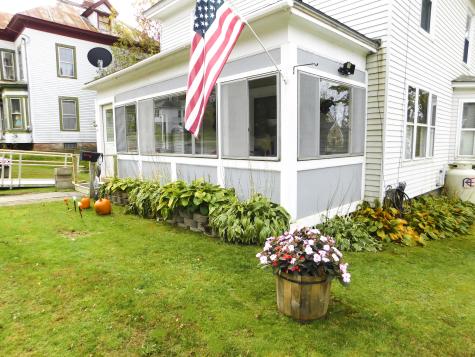 14 Forest Street Dexter ME 04930