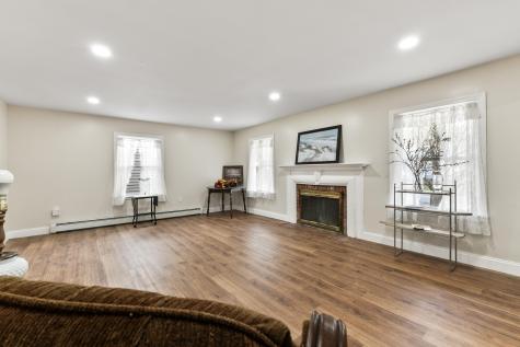 10 Penley Street E Augusta ME 04330