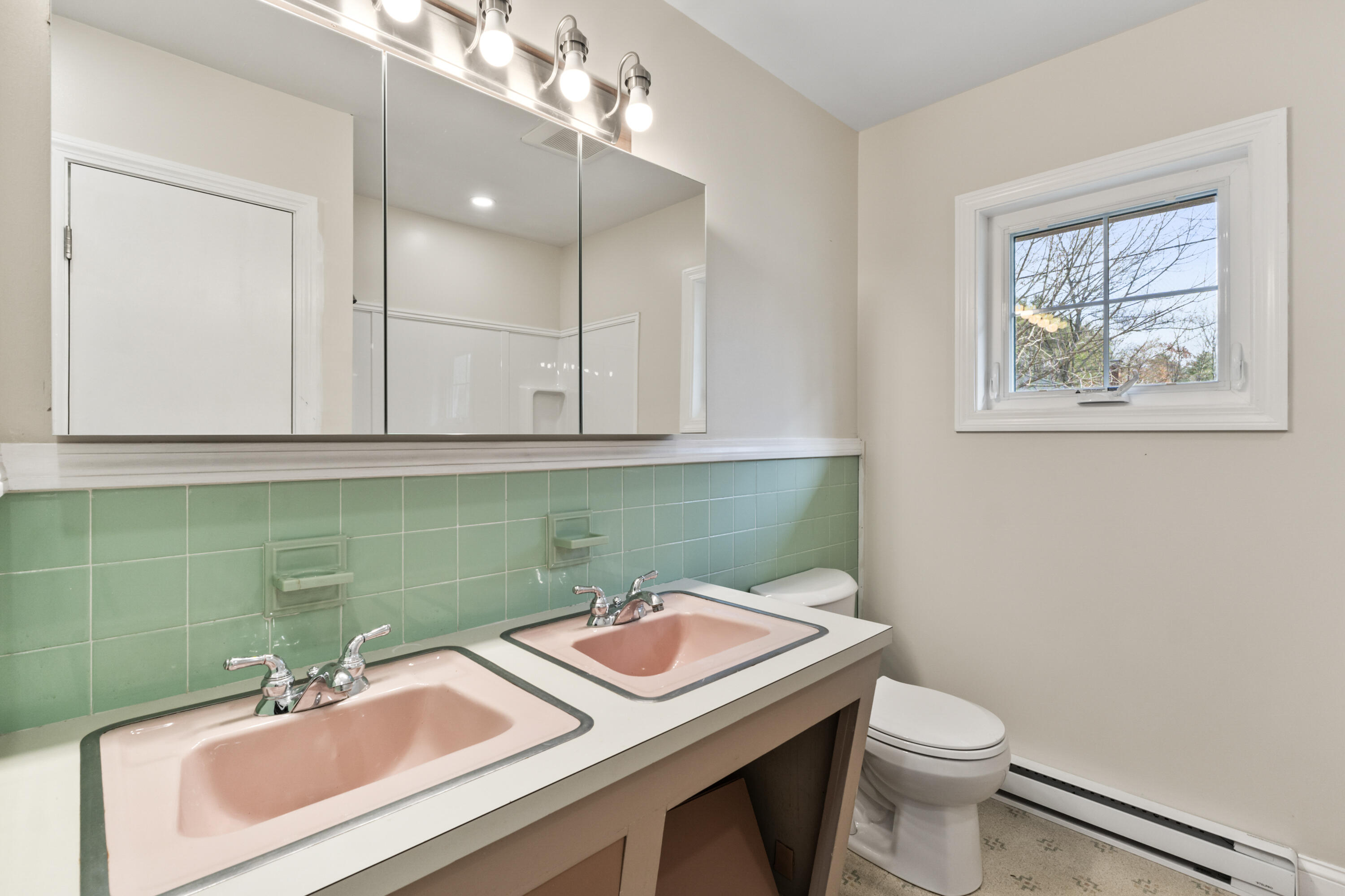 10 Penley Street E Augusta ME 04330