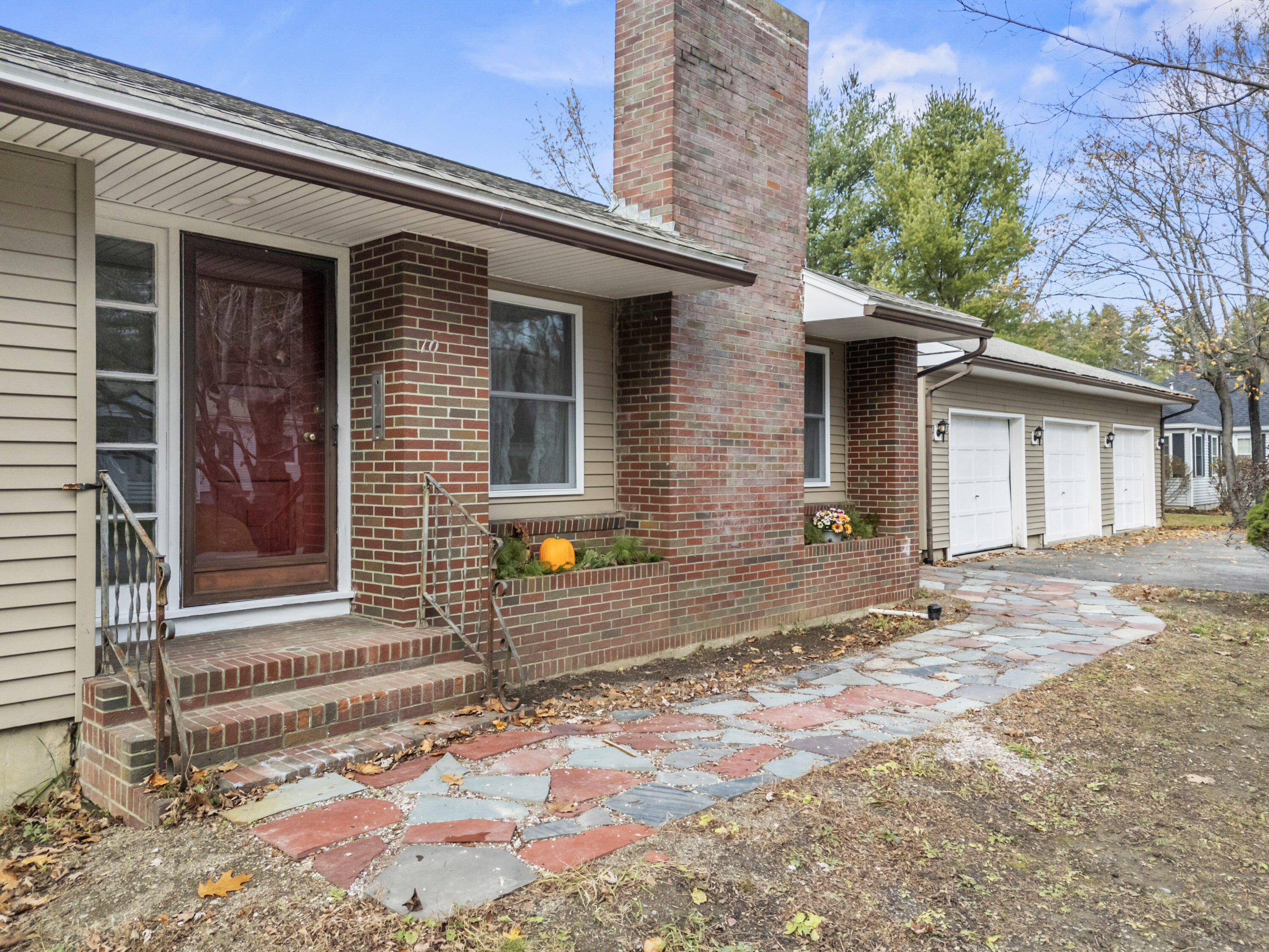 10 Penley Street E Augusta ME 04330