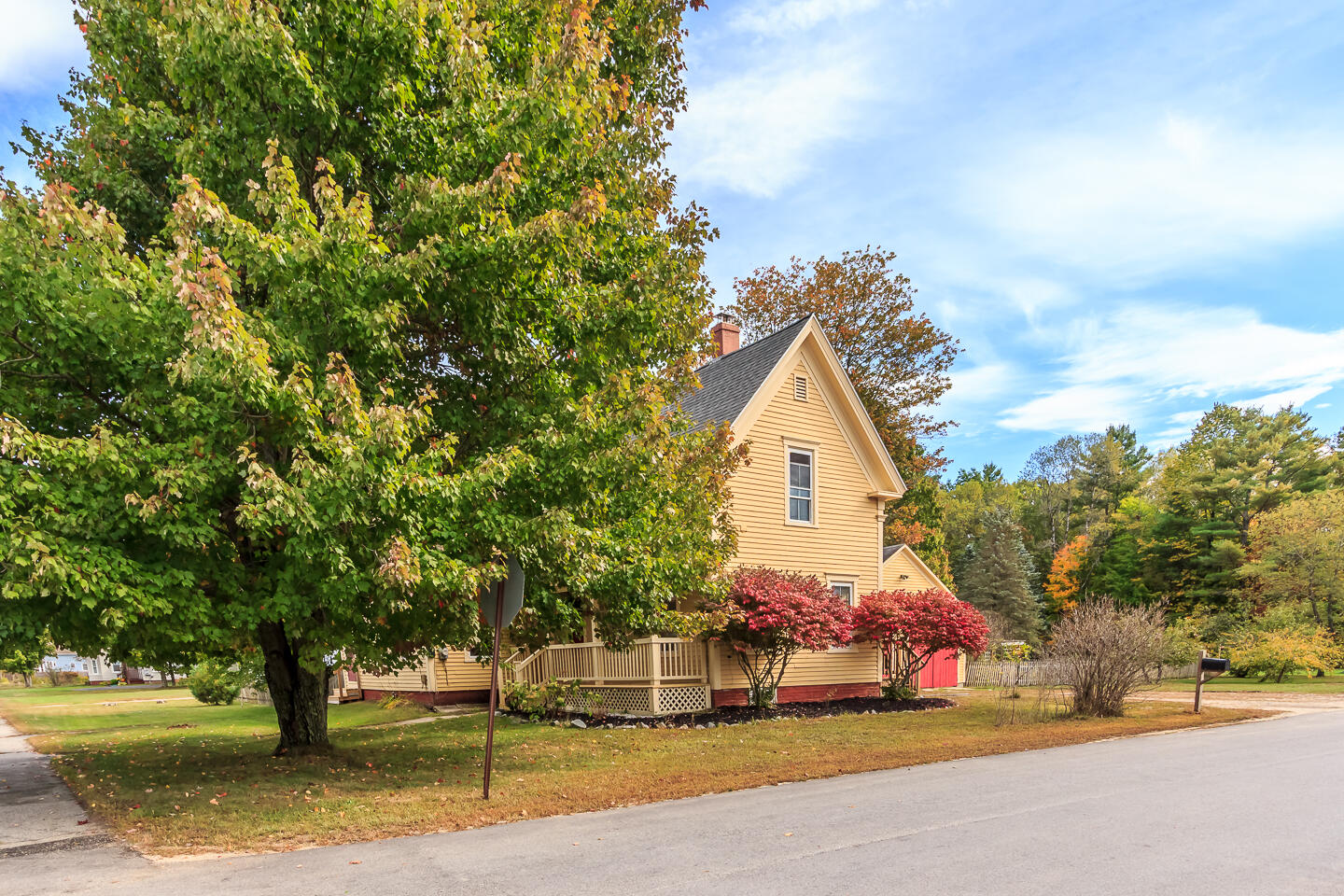 894 Main Street Waterboro ME 04087